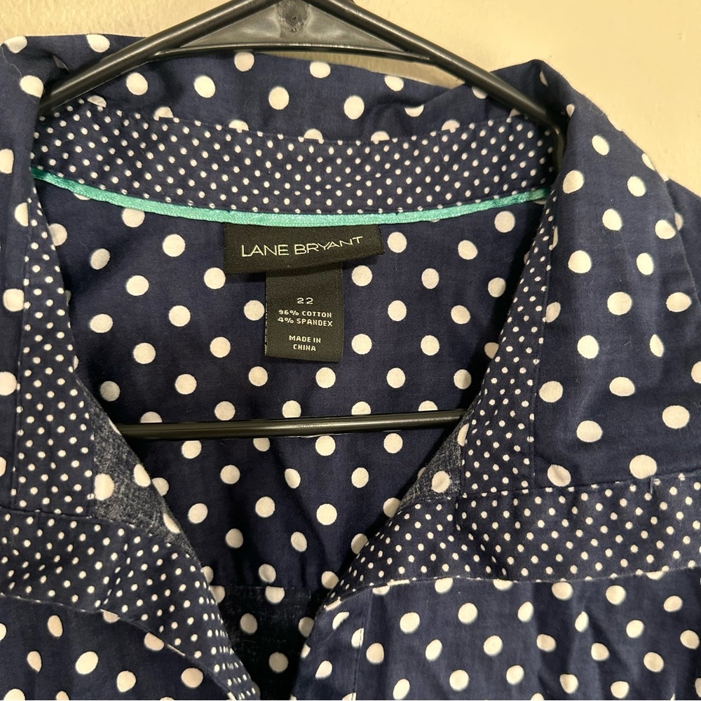 Lane Bryant Business Casual Polka Dot Navy Women's Top - Picture 6 of 6